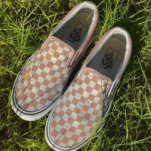 VANS sand pink checkered slip ons